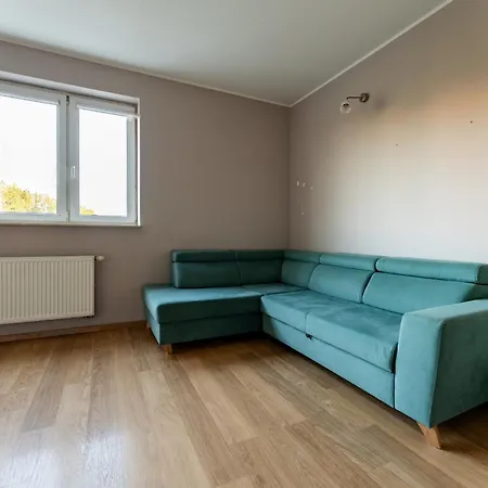 Apartment Spacious By Bookinghost *