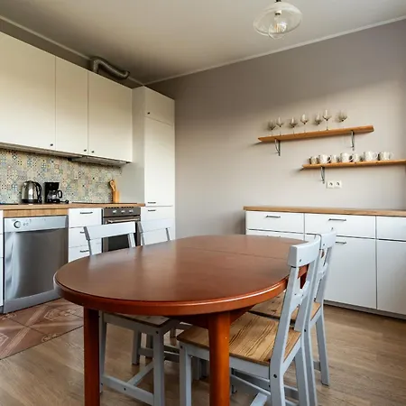 Spacious By Bookinghost Gdynia