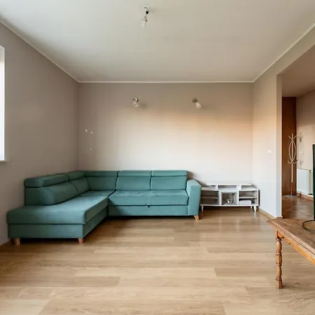 Spacious By Bookinghost Apartment Gdynia